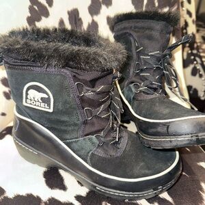 Sorel Tivoli II Waterproof Black Suede winter boots